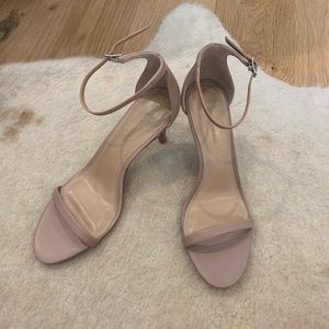 Banana Republic Mauve heels